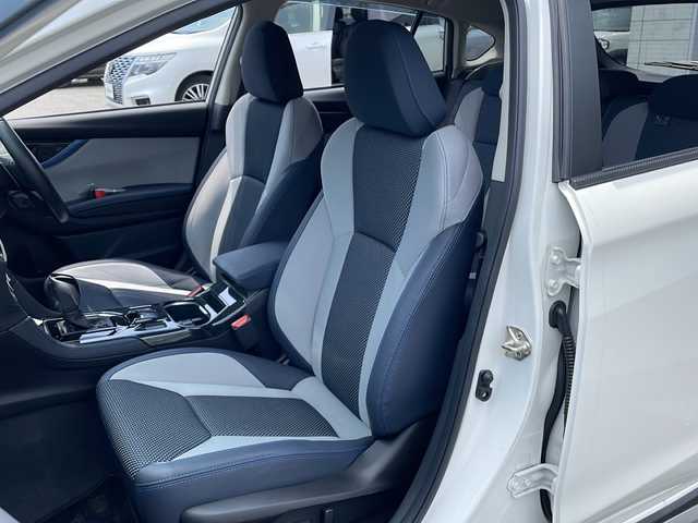 スバル ＸＶ ハイブリッド アドバンス 富山県 2019(令1)年 4.3万km クリスタルホワイトP 純正SDナビ（CN-LR840D）/フルセグ/Bluetooth/バックカメラ/ETC/アイサイト/レーダークルーズコントロール/レーンアシスト/ブラインドスポットモニター/クリアランスソナー/ダウンヒルアシストコントロール/純正18インチSTIアルミホイール/4WD