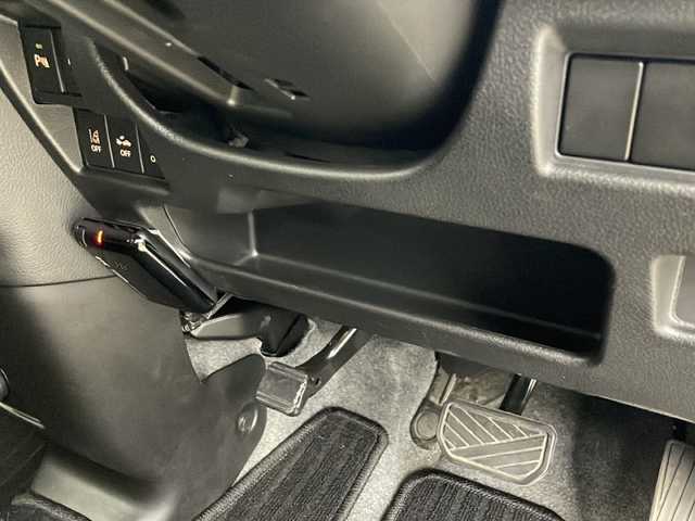 スズキ スペーシア カスタム HYBRID XS 秋田県 2020(令2)年 4.1万km ブルーイッシュブラックパール3 ４WD/社外ナビ【FM/AM/BT/CD/DVD】　/フルセグＴＶ　　/バックカメラ　/ＬＥＤヘッドライト　/ＥＴＣ　/プッシュスタート　　/前後ドライブレコーダー　/両側パワースライドドア /アイドリングストップ　/スマートキー　/オートエアコン　/スペアキー有り　/クルーズコントロール/プッシュスタート /レーンアシスト/エンジンスターター /横滑り防止装置/衝突被害軽減システム/コーナーセンサー /ステアリングリモコン/電格ミラー/革巻きステアリング/前席シートヒーター/ドアミラーヒーター/オートライト/オートマチックハイビーム/純正AW/社外フロアマット/ドアバイザー/ハーフレザーシート /フォグライト /取扱説明書