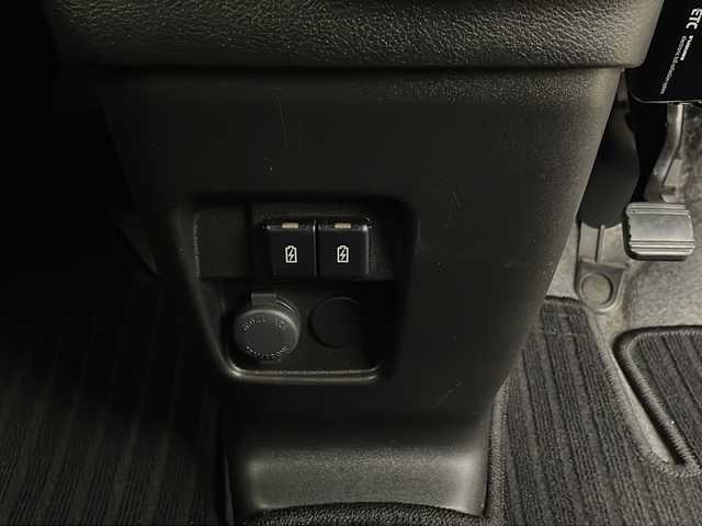 スズキ スペーシア カスタム HYBRID XS 秋田県 2020(令2)年 4.1万km ブルーイッシュブラックパール3 ４WD/社外ナビ【FM/AM/BT/CD/DVD】　/フルセグＴＶ　　/バックカメラ　/ＬＥＤヘッドライト　/ＥＴＣ　/プッシュスタート　　/前後ドライブレコーダー　/両側パワースライドドア /アイドリングストップ　/スマートキー　/オートエアコン　/スペアキー有り　/クルーズコントロール/プッシュスタート /レーンアシスト/エンジンスターター /横滑り防止装置/衝突被害軽減システム/コーナーセンサー /ステアリングリモコン/電格ミラー/革巻きステアリング/前席シートヒーター/ドアミラーヒーター/オートライト/オートマチックハイビーム/純正AW/社外フロアマット/ドアバイザー/ハーフレザーシート /フォグライト /取扱説明書