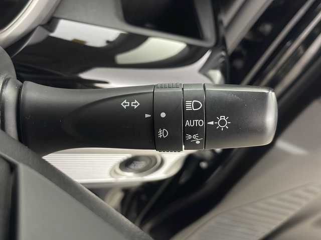 スズキ スペーシア カスタム HYBRID XS 秋田県 2020(令2)年 4.1万km ブルーイッシュブラックパール3 ４WD/社外ナビ【FM/AM/BT/CD/DVD】　/フルセグＴＶ　　/バックカメラ　/ＬＥＤヘッドライト　/ＥＴＣ　/プッシュスタート　　/前後ドライブレコーダー　/両側パワースライドドア /アイドリングストップ　/スマートキー　/オートエアコン　/スペアキー有り　/クルーズコントロール/プッシュスタート /レーンアシスト/エンジンスターター /横滑り防止装置/衝突被害軽減システム/コーナーセンサー /ステアリングリモコン/電格ミラー/革巻きステアリング/前席シートヒーター/ドアミラーヒーター/オートライト/オートマチックハイビーム/純正AW/社外フロアマット/ドアバイザー/ハーフレザーシート /フォグライト /取扱説明書