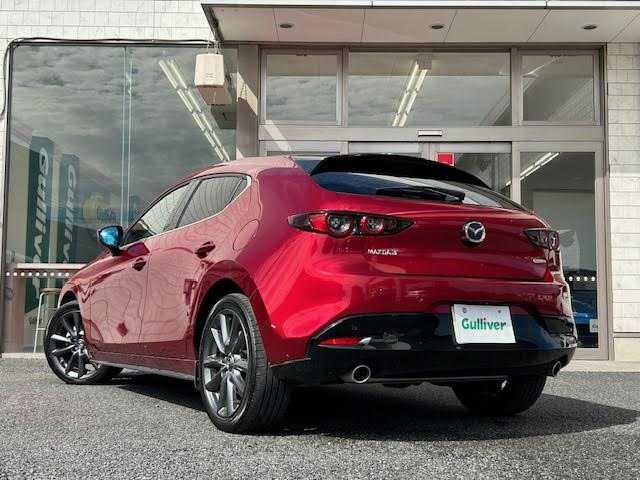 マツダ マツダ３ファストバック 15S ツーリング 埼玉県 2021(令3)年 2.1万km ソウルレッドクリスタルM 純正SDナビ/全方位車外カメラ/Bluetooth/ETC/レーダークルーズコントロール/アイドリングストップ/ドライブレコーダー/オートマチックハイビーム/スペアキー/LEDヘッドライト