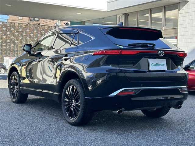 トヨタ ハリアー ハイブリッド Z ナイトシェード 愛知県 2025(令7)年 0.4万km プレシャスブラックパール ワンオーナー/走行距離5000ｋｍ以下/12.3型メーカーオプションナビ【Bluetooth FM AM フルセグ】/JBLサウンド/サンルーフ/デジタルインナーミラー【ドラレコ付】/ヘッドアップディスプレイ/全方位カメラ/ビルトインETC2.0/プロアクティブドライビングシステム/アダプティブクルーズコントロール/衝突軽減/レーンキープアシスト/ロードサインアシスト/リヤカメラディテクション/リヤクロストラフィックアラート/パーキングサポートブレーキ/ブラインドスポットミニター/ブレーキホールド/LEDヘッドライト/オートライト/オートマチックハイビーム/ステアリングリモコン/ステアリングヒーター/100V充電/電動リアゲート/ハーフレザーシート/パワーシート/前席シートヒーター/ナノイー/純正フロアマット/順位アルミホイール/禁煙車