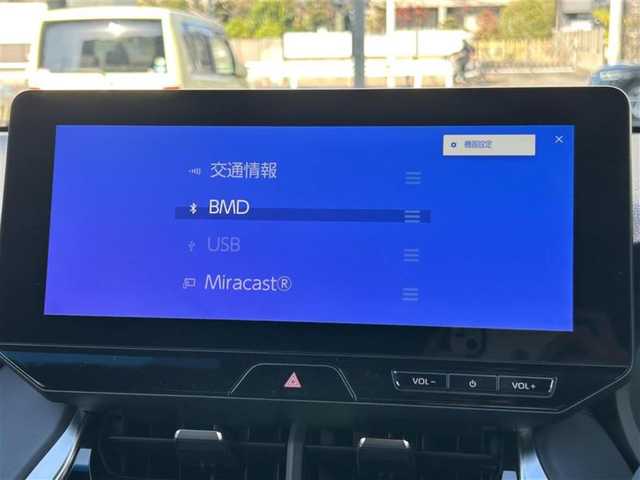 トヨタ ハリアー ハイブリッド Z ナイトシェード 愛知県 2025(令7)年 0.4万km プレシャスブラックパール ワンオーナー/走行距離5000ｋｍ以下/12.3型メーカーオプションナビ【Bluetooth FM AM フルセグ】/JBLサウンド/サンルーフ/デジタルインナーミラー【ドラレコ付】/ヘッドアップディスプレイ/全方位カメラ/ビルトインETC2.0/プロアクティブドライビングシステム/アダプティブクルーズコントロール/衝突軽減/レーンキープアシスト/ロードサインアシスト/リヤカメラディテクション/リヤクロストラフィックアラート/パーキングサポートブレーキ/ブラインドスポットミニター/ブレーキホールド/LEDヘッドライト/オートライト/オートマチックハイビーム/ステアリングリモコン/ステアリングヒーター/100V充電/電動リアゲート/ハーフレザーシート/パワーシート/前席シートヒーター/ナノイー/純正フロアマット/順位アルミホイール/禁煙車