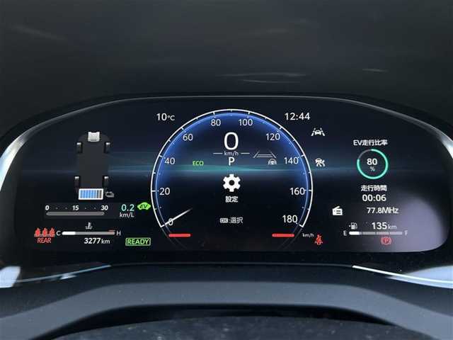 トヨタ ハリアー ハイブリッド Z ナイトシェード 愛知県 2025(令7)年 0.4万km プレシャスブラックパール ワンオーナー/走行距離5000ｋｍ以下/12.3型メーカーオプションナビ【Bluetooth FM AM フルセグ】/JBLサウンド/サンルーフ/デジタルインナーミラー【ドラレコ付】/ヘッドアップディスプレイ/全方位カメラ/ビルトインETC2.0/プロアクティブドライビングシステム/アダプティブクルーズコントロール/衝突軽減/レーンキープアシスト/ロードサインアシスト/リヤカメラディテクション/リヤクロストラフィックアラート/パーキングサポートブレーキ/ブラインドスポットミニター/ブレーキホールド/LEDヘッドライト/オートライト/オートマチックハイビーム/ステアリングリモコン/ステアリングヒーター/100V充電/電動リアゲート/ハーフレザーシート/パワーシート/前席シートヒーター/ナノイー/純正フロアマット/順位アルミホイール/禁煙車