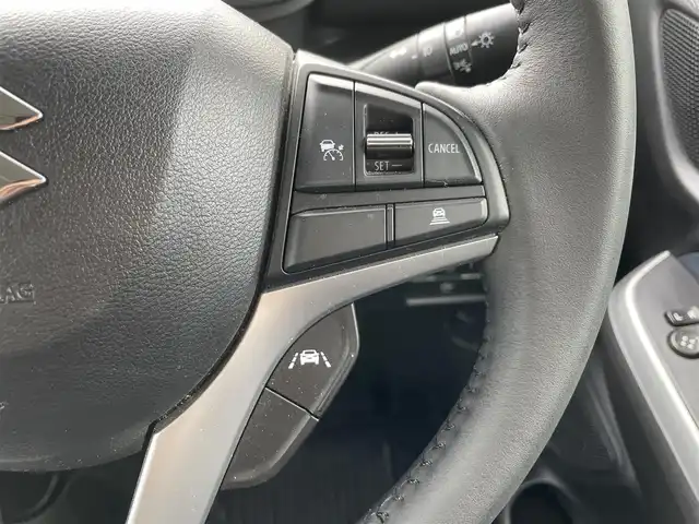 スズキ ソリオ HV MZ 福岡県 2023(令5)年 5.1万km メロウディープレッドパール ワンオーナー/レーンキープアシスト/クルコン/横滑り防止/両側パワスラ/衝突被害軽減システム/LEDオートライト/純正SDナビ(BT、フルセグTV、全方位カメラ)/純正アルミホイール/純正フロアマット/スマートキー