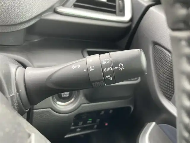 スズキ ソリオ HV MZ 福岡県 2023(令5)年 5.1万km メロウディープレッドパール ワンオーナー/レーンキープアシスト/クルコン/横滑り防止/両側パワスラ/衝突被害軽減システム/LEDオートライト/純正SDナビ(BT、フルセグTV、全方位カメラ)/純正アルミホイール/純正フロアマット/スマートキー