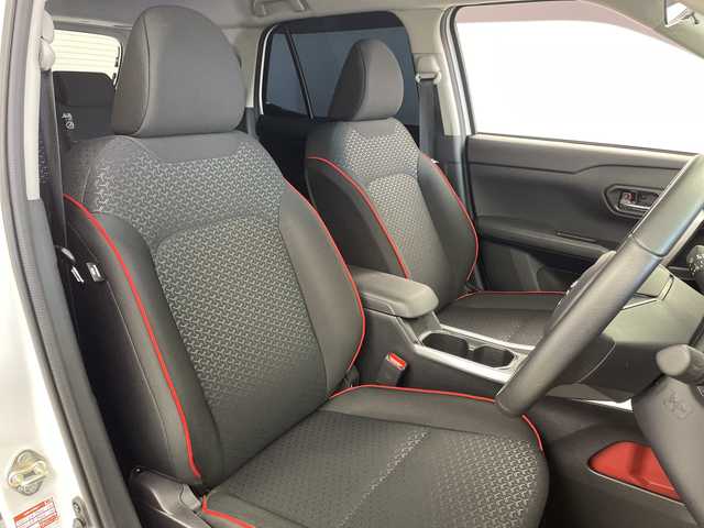 トヨタ ライズ Z 岐阜県 2023(令5)年 2.1万km ブラックマイカメタリック/シャイニングホワイトパール ALPINE9インチナビゲーション【X9NX】/CD DVD/SD/Bluetooth/フルセグテレビ/USB/HDMI/AppleCarPlay /AndroidAuto /革巻きステアリング/ステアリングリモコン/シートヒーター(D/N席)/ビルトインETC/前後ドラレコ/LEDヘッドライト/オートライト/モデリスタフルエアロ/シーケンシャルウィンカー/衝突被害軽減ブレーキ/横滑り防止装置/コーナーセンサー/先行車発信お知らせ機能/車線逸脱警報/ACC先行車認識機能