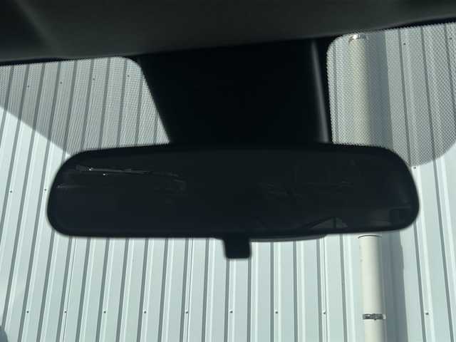 トヨタ アクア S 三重県 2018(平30)年 3.8万km ブラックマイカ 純正ナビ/バックカメラ/スペアキー/ステアスイッチ/トヨタセーフティーセンス/純正フロアマット/純正ドアバイザー/電動格納ミラー/ＰＣＳ/先行車発進告知/禁煙車