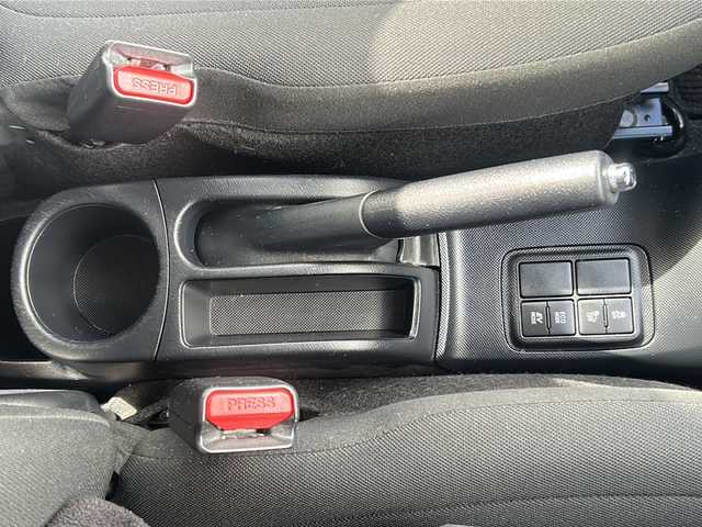 トヨタ アクア S 三重県 2018(平30)年 3.8万km ブラックマイカ 純正ナビ/バックカメラ/スペアキー/ステアスイッチ/トヨタセーフティーセンス/純正フロアマット/純正ドアバイザー/電動格納ミラー/ＰＣＳ/先行車発進告知/禁煙車