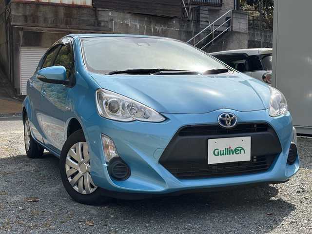 トヨタ アクア L 石川県 2016(平28)年 3.4万km クールソーダメタリック 社外ナビ/（AM/FM/SD/Bluetooth/フルセグTV）/ハンズフリー/ドライブレコーダー/ビルドインETC/レーンキープ/衝突軽減/横滑り防止/オートライト/オートマチックハイビーム/フォグランプ/純正フロアマット/エコモード/EVモード