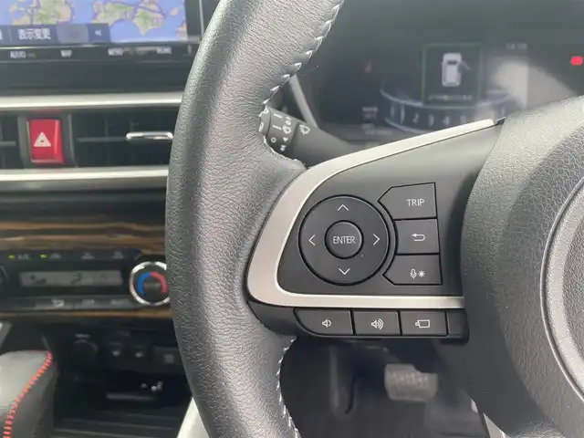 トヨタ ライズ Z 福岡県 2020(令2)年 5.9万km パール ・レーダークルーズコントロール/・社外HDDナビ/USB/Bluetooth/CD/DVD/・全方位カメラ/・シートヒーター/・ドライブレコーダー/・フルセグ/・社外ETC/・プッシュスタート/・アイドリングストップ/・スマートキー/・スペアキー/・フロント/サイド/リアエアロ/・レーンキープアシスト/・オートライト/・LEDライト/・保証書/・取扱説明書