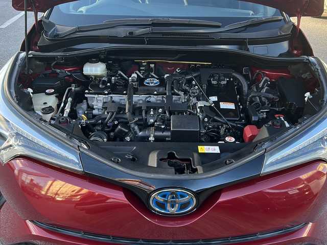 トヨタ Ｃ－ＨＲ S LEDエディション 沖縄県 2017(平29)年 4.1万km センシュアルレッドマイカ 純正ナビ　フルセグＴＶ　DVD再生可 Bluetooth/バックカメラ　/ビルトインＥＴＣ　/ＬＥＤヘッドライト　/オートライト　/オートハイビーム　/電動サイドブレーキ　/オートホールド　/革巻きステアリング/ステアリングスイッチ/ウインカードアミラー/スマートキー