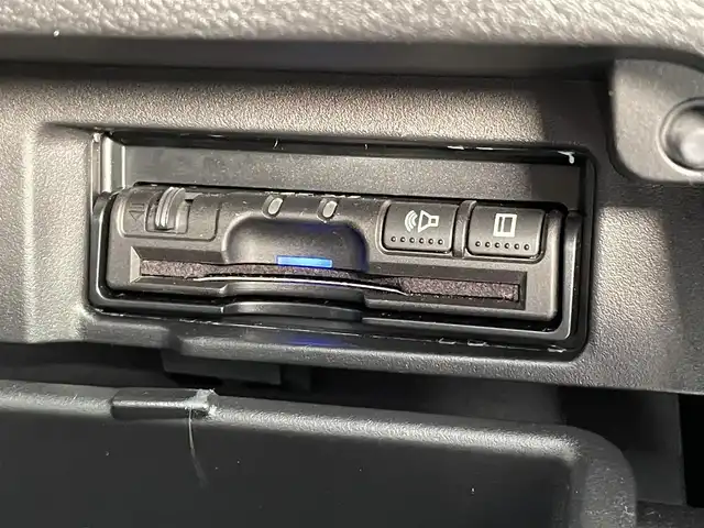 日産 セレナ ハイウェイスター 福岡県 2017(平29)年 4.9万km ピュアホワイトパール / スーパーブラック 2トーン 純正9型SDナビ（フルセグ/CD/DVD/BT)アラウンドビューモニターフリップダウンモニターエマージェンシーブレーキコーナーセンサー両側電動パワスラクルーズコントロールドラレコETCUSBポート純正LEDヘットライト純正フロアマット純正16インチアルミホイールスマートキープッシュスタート
