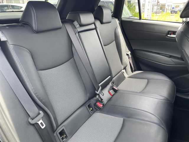 トヨタ カローラ クロス ハイブリッド Z 茨城県 2024(令6)年 1.7万km アティチュードブラックマイカ 純正ディスプレイオーディオ/【AM・FM・TV・BT・USB・Miracast】/パワーシート/シートヒーター/電動リアゲート/ルーフレール/レーダークルコン/ETC/Bカメラ/前後コーナーセンサー/ステリモ/オートライト/オートハイビーム/Fフォグ/LEDライト/純正アルミホイール/横滑り防止装置/レーンキープアシスト/衝突被害軽減システム