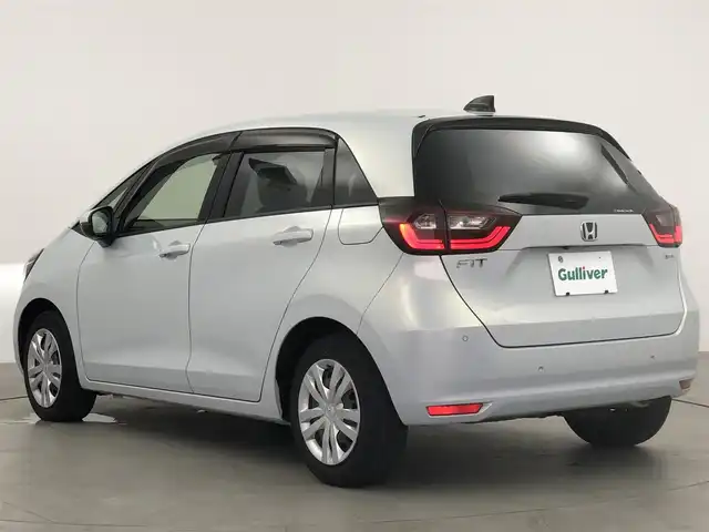 ホンダ フィット e:HEVホーム 愛知県 2020(令2)年 1.3万km プレミアムサンライトホワイトパール ・純正9インチナビ/・バックカメラ/・Bluetooth/・フルセグTV/・ホンダセンシング/・衝突被害軽減システム/・コーナーセンサー/・クルーズコントロール/・レーンキープアシスト/・横滑り防止装置/・オートライト/・LEDヘッドライト/・ドライブレコーダー/・ETC/・プッシュスタート/・スマートキー