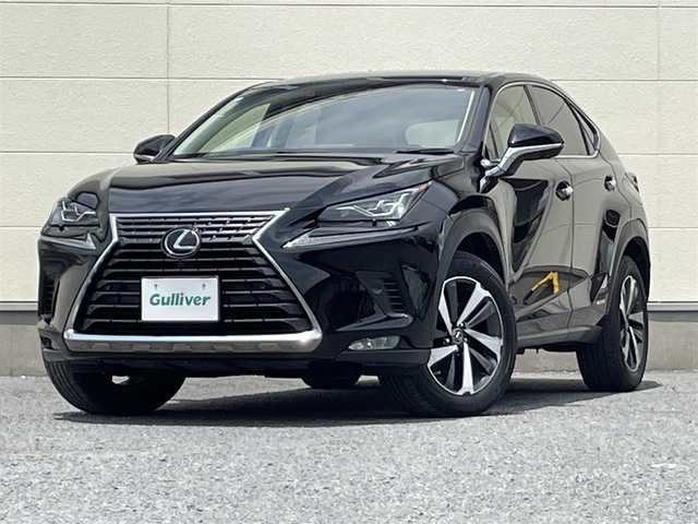レクサス ＮＸ 300h Iパッケージ 茨城県 2018(平30)年 6.9万km ブラック 純正ナビ/・Bluetooth接続/・フルセグTV/レーダークルーズコントロール/プリクラッシュセーフティ/レーンディパーチャーアラート/電動革温席/ビルトインETC2.0/LEDオートライト/バックガイドモニター/ドライビングポジション/ステアリングヒーター/D＋N席パワーシート/USB入力端子/１２０V充電/D＋N席パワーシート/純正アルミホイール
