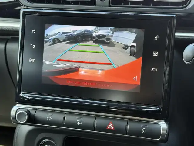 シトロエン シトロエン Ｃ３ シャイン 静岡県 2020(令2)年 3.3万km オレンジ ワンオーナー/BSM/純正ディスプレイオーディオ/(BT/CarPlay/USB)/衝突被害軽減システム/バックカメラ/クルーズコントロール/LKA/スマートキー/ETC/純正フロアマット/純正16インチアルミホイール/保証書/スペアキー