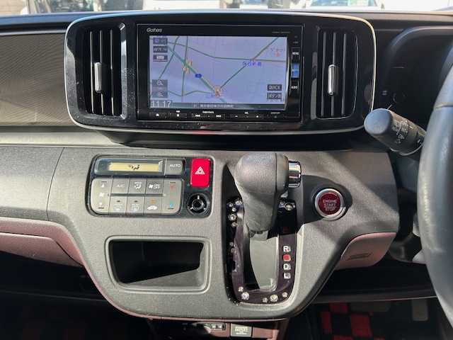 ホンダ Ｎ ＯＮＥ プレミアム 東京都 2016(平28)年 6.2万km プレミアムディープロッソパール 純正ナビ(ワンセグ、CD、DVD、Bluetooth)/バックカメラ/エコモード/横滑り防止/アイドリングストップ/ドライブレコーダー/保証書/取扱説明書/記録簿/スペアキー1本