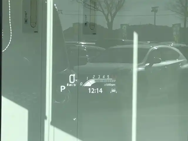 レクサス ＮＸ 300h Iパッケージ 和歌山県 2018(平30)年 7.7万km ソニッククォーツ 純正12.3インチナビ/フルセグTV/パノラミックビューカメラ/ヘッドアップディスプレイ/BSM/レーダークルーズコントロール/レクサスセーフティシステム/BSM/PKSA/PKSB/ビルトインETC2.0/パワーシート/シートヒーター/レザーシート/シートメモリ/ステアリングヒーター/オートライト/オートハイビーム/LEDヘッドライト