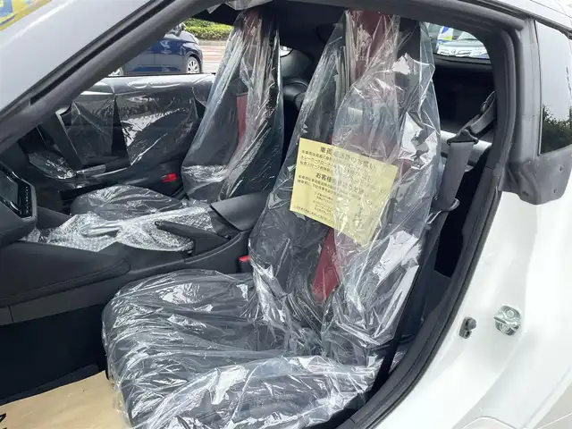 日産 フェアレディ Ｚ ニスモ 栃木県 2025(令7)年 0.1万km未満 ブリリアントホワイトパール/スーパーブラック 2トーン 純正カーナビ/TV/BOSEサウンド/NISUMOフロアマット/インテリジェントキー/新車時/保証書/取り扱い説明書
