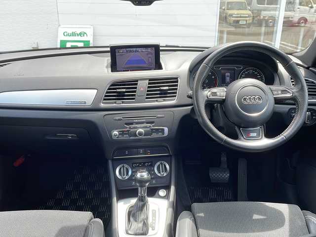 アウディ Ｑ３ 2．0 TFSI クワトロ 211PS 秋田県 2012(平24)年 11.5万km 黒 登録時走行距離115071km/純正CDプレイヤー/純正HDDナビ/クリアランスソナー/純正前方ドライブレコーダー/純正AW/運助パワーシート/スペアキー