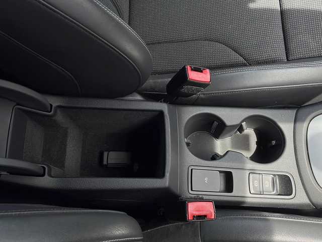 アウディ Ｑ３ 2．0 TFSI クワトロ 211PS 秋田県 2012(平24)年 11.5万km 黒 登録時走行距離115071km/純正CDプレイヤー/純正HDDナビ/クリアランスソナー/純正前方ドライブレコーダー/純正AW/運助パワーシート/スペアキー