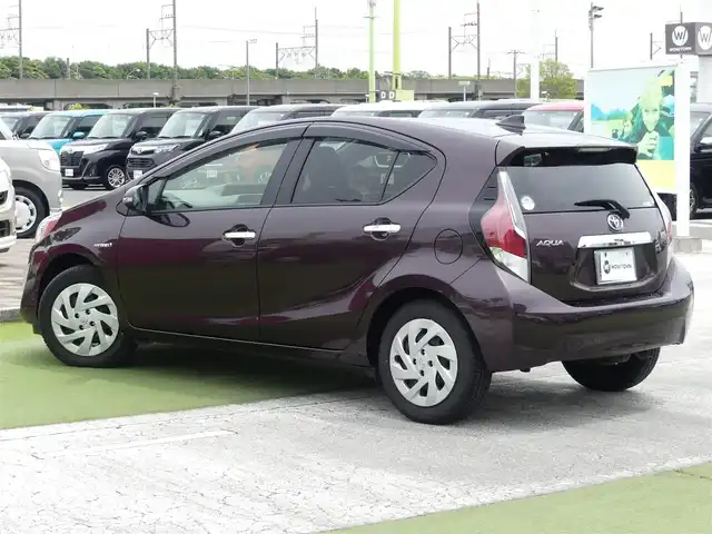 トヨタ アクア S スタイルブラック 千葉県 2016(平28)年 3.5万km ディープアメジストマイカメタリック Toyota Safety Sense/・プリクラッシュセーフティ/・レーンディパーチャーアラート/・オートハイビーム/純正SDナビ/ワンセグTV/【CD再生機能　Bluetooth接続】/前席シートヒーター/ETC/ウインカーミラー/スマートキー