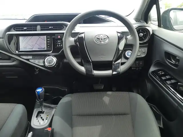 トヨタ アクア S スタイルブラック 千葉県 2016(平28)年 3.5万km ディープアメジストマイカメタリック Toyota Safety Sense/・プリクラッシュセーフティ/・レーンディパーチャーアラート/・オートハイビーム/純正SDナビ/ワンセグTV/【CD再生機能　Bluetooth接続】/前席シートヒーター/ETC/ウインカーミラー/スマートキー
