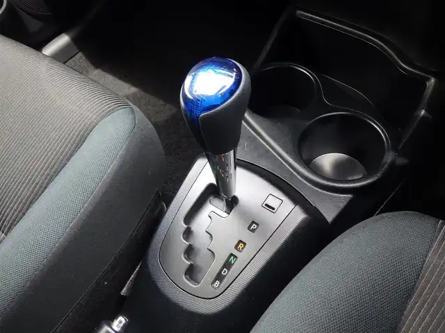 トヨタ アクア S スタイルブラック 千葉県 2016(平28)年 3.5万km ディープアメジストマイカメタリック Toyota Safety Sense/・プリクラッシュセーフティ/・レーンディパーチャーアラート/・オートハイビーム/純正SDナビ/ワンセグTV/【CD再生機能　Bluetooth接続】/前席シートヒーター/ETC/ウインカーミラー/スマートキー