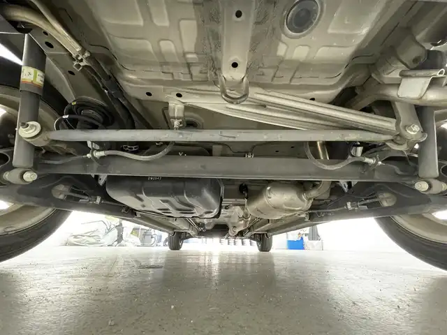 スズキ ＭＲワゴン Wit XS 滋賀県 2014(平26)年 6.7万km ミステリアスバイオレットパール 禁煙車/社外ナビ/（CD/USB/地デジTV）/合皮シート/シートリフター/革巻きステアリング/ステアリングリモコン/HIDヘッドライト/フォグランプ/オートヘッドライト/純正アルミホイール/社外フロアマット/ドアバイザー/アイドリングストップ/スマートキー/プッシュスタート