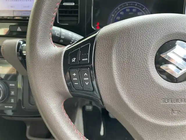 スズキ ＭＲワゴン Wit XS 滋賀県 2014(平26)年 6.7万km ミステリアスバイオレットパール 禁煙車/社外ナビ/（CD/USB/地デジTV）/合皮シート/シートリフター/革巻きステアリング/ステアリングリモコン/HIDヘッドライト/フォグランプ/オートヘッドライト/純正アルミホイール/社外フロアマット/ドアバイザー/アイドリングストップ/スマートキー/プッシュスタート