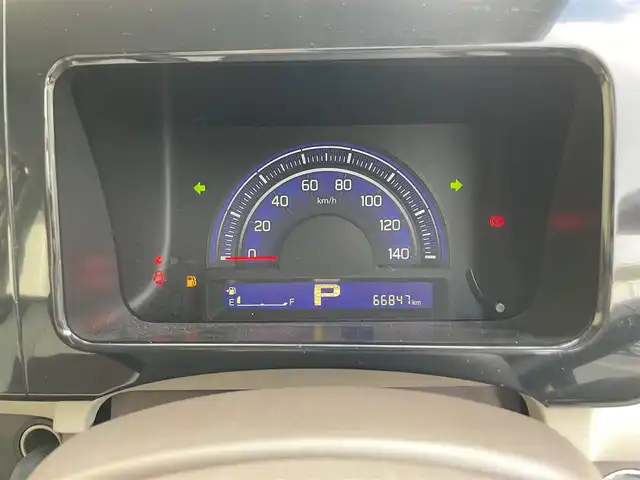 スズキ ＭＲワゴン Wit XS 滋賀県 2014(平26)年 6.7万km ミステリアスバイオレットパール 禁煙車/社外ナビ/（CD/USB/地デジTV）/合皮シート/シートリフター/革巻きステアリング/ステアリングリモコン/HIDヘッドライト/フォグランプ/オートヘッドライト/純正アルミホイール/社外フロアマット/ドアバイザー/アイドリングストップ/スマートキー/プッシュスタート