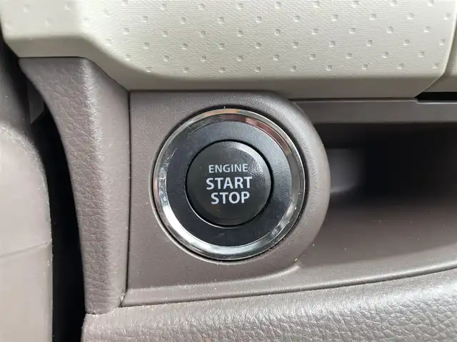 スズキ ＭＲワゴン Wit XS 滋賀県 2014(平26)年 6.7万km ミステリアスバイオレットパール 禁煙車/社外ナビ/（CD/USB/地デジTV）/合皮シート/シートリフター/革巻きステアリング/ステアリングリモコン/HIDヘッドライト/フォグランプ/オートヘッドライト/純正アルミホイール/社外フロアマット/ドアバイザー/アイドリングストップ/スマートキー/プッシュスタート