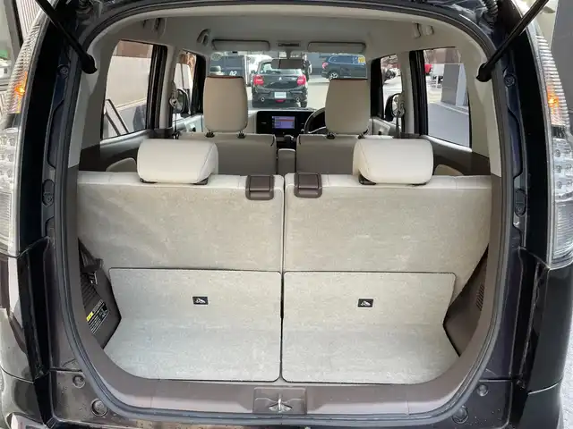 スズキ ＭＲワゴン Wit XS 滋賀県 2014(平26)年 6.7万km ミステリアスバイオレットパール 禁煙車/社外ナビ/（CD/USB/地デジTV）/合皮シート/シートリフター/革巻きステアリング/ステアリングリモコン/HIDヘッドライト/フォグランプ/オートヘッドライト/純正アルミホイール/社外フロアマット/ドアバイザー/アイドリングストップ/スマートキー/プッシュスタート