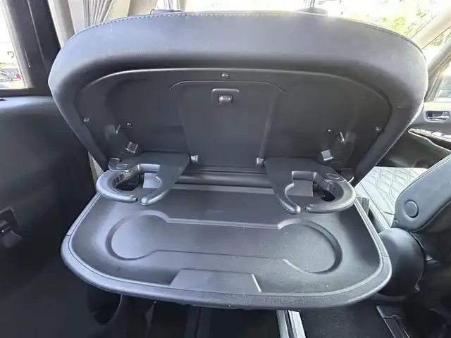 日産 セレナ e－パワー ハイウェイスター G 福岡県 2020(令2)年 4.7万km ダイヤモンドブラック ・純正10インチナビ/（全周囲カメラ/フルセグ/・ワンオーナー/・スペアキー/・LEDライト/・LDW/・LDP/・BSI/・BSW/・クリアランスソナー/・クルーズコントロール/・ドアバイザー/・ローダウン/・保証書/・取扱説明書