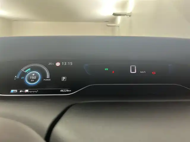 日産 セレナ e－パワー ハイウェイスター G 大阪府 2020(令2)年 4.7万km ダイヤモンドブラック 衝突軽減ブレーキ/　・車線逸脱警報　LDW/　・後側方車両検知警報　BSW/　・後側方衝突防止支援システム　BSI/　。標識認識機能/　・クリアランスソナー/　・ふらつき警報/純正10インチナビ/　Bluetooth/CD/DVD/フルセグ/インテリジェントアラウンドビューモニター/バックカメラ/デジタルインナーミラー/ハンズフリーオートスライドドア/両側パワースライドドア/ブラインドスポットミニター　BSM/クルーズコントロール/LEDオートライト/フォグランプ/スマートキー/ETC2.0/ドアバイザー/純正フロアマット/室内カーテン