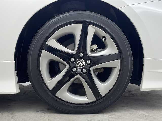 トヨタ プリウス Sツーリングセレクション 三重県 2020(令2)年 5.5万km ホワイトパールクリスタルシャイン 純正ナビ（NSZT-Y68T）/・フルセグ/CD/DVD/BT/SD/モデリスタフルエアロ/バックカメラ/前席シートヒーター/トヨタセーフティセンス/・プリクラッシュセーフティ/・オートマチックハイビーム/・レーダークルーズコントロール/・レーントレーシングアシスト/・ロードサインアシスト/前後ドライブレコーダー/ビルトインETC/LEDヘッドライト（オート）/革巻きステアリング/ステアリングスイッチ/オートライト/プッシュスタート/スマートキー
