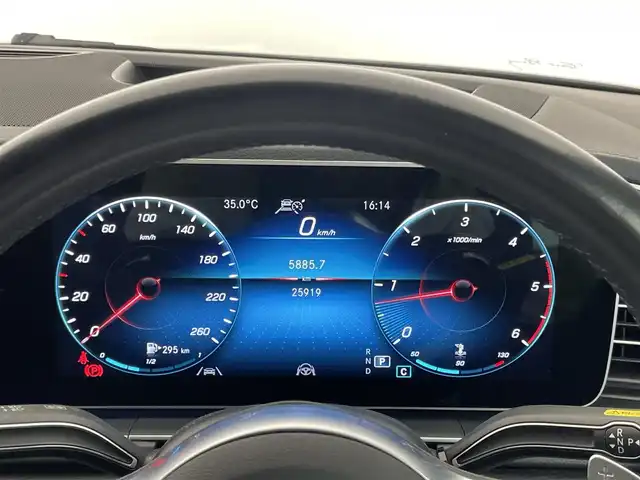 メルセデス・ベンツ Ｍ・ベンツ ＧＬＥ４００ｄ 4MATIC クーペ スポーツ 埼玉県 2023(令5)年 2.6万km ダイヤモンドホワイト パノラミックスライディングルーフ　12.3インチナビ　Burmesterサウンド　HUD　BSM　LEDライト　黒革　シートヒーター　ベンチレーション　メモリシート　純正ドラレコ　ETC　地デジTV