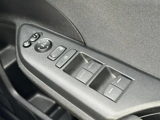 ホンダ シビック ハッチバック 島根県 2020(令2)年 6.4万km プラチナホワイトパール 登録時走行距離 63527Km/6速MT/純正SDナビ/フルセグTV/バックカメラ/シートヒーター/前席パワーシート/ハーフレザーシート/衝突軽減ブレーキ/レーンキープアシスト/禁煙車/オートマチックハイビーム/レーダークルーズコントロール/前後ドライブレコーダー/RAYS18インチAW/ETC2.0/LEDヘッドライト/スマートキー