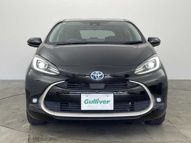 トヨタ アクア Z 兵庫県 2022(令4)年 3.5万km ブラックマイカ ・純正10.5インチナビ（TV/BT/USB/Miracast)/・アラウンドビューモニター/・AC１００V充電/・プリクラッシュセーフティ/・オートマチックハイビーム/・クリアランスソナー/・レーダークルーズコントロール/・ブラインドスポットモニター/・ロードサインアシスト/・パーキングサポートブレーキ/・リヤクロストラフィックアラート/・LEDヘッドライト/・ビルトインETC/・純正16インチAW/・ヘッドライトレベライザー/・プッシュスタート/・ステアリングリモコン