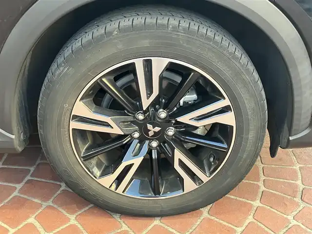 三菱 エクリプス クロス Gプラスパッケージ 神奈川県 2021(令3)年 2.3万km アメジストブラック ワンオーナー/純正ナビ/アラウンドビューカメラ/HUD/レーダークルーズコントロール/コーナーソナー/車線逸脱警報システム/衝突軽減ブレーキシステム/オートマチックハイビーム/後側方車両検知警報システム/AS&G/LEDヘッドライト/ライトレベライザー/ハンドルヒーター/USBポート/前後ドライブレコーダー/運転席パワーシート