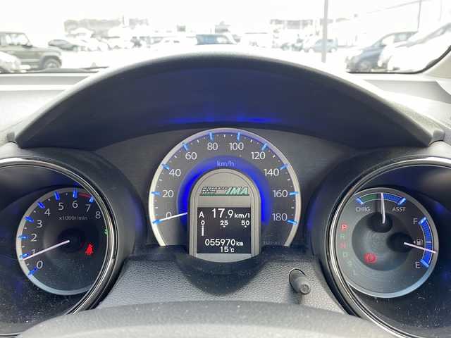 ホンダ フィット シャトル ハイブリッド ナビプレミアムセレ 島根県 2012(平24)年 5.6万km プレミアムホワイトパール 純正HDDナビゲーション/フルセグ/バックカメラ/クルーズコントロール/ハーフレザーシート/ビルトインETC/AUTOライト/電動格納ミラー/ウィンカーミラー