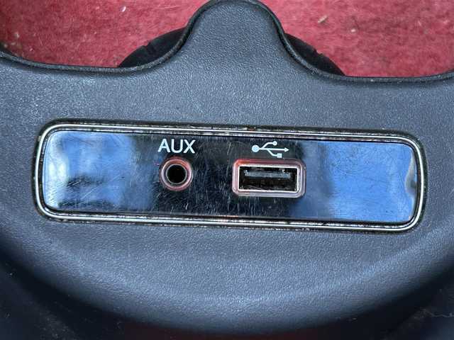 フィアット ５００ スーパーポップ 愛知県 2017(平29)年 6万km 赤 /禁煙/正規ディーラー車//メモリナビ/CD/DVD/SD/BT/MSV//ドライブレコーダー/ETC//革調シートカバー//革巻きステア/ステアスイッチ//キーレスキー//スペアタイヤ//新車時保証書//取扱説明書//ナビ取扱説明書