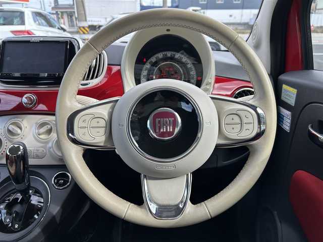 フィアット ５００ スーパーポップ 愛知県 2017(平29)年 6万km 赤 /禁煙/正規ディーラー車//メモリナビ/CD/DVD/SD/BT/MSV//ドライブレコーダー/ETC//革調シートカバー//革巻きステア/ステアスイッチ//キーレスキー//スペアタイヤ//新車時保証書//取扱説明書//ナビ取扱説明書