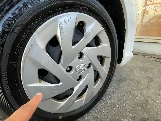 トヨタ カローラ アクシオ EX 愛知県 2024(令6)年 1万km スーパーホワイトⅡ /当店買取/1オーナー/禁煙//純正ナビNMZK-W73D//フルセグTV/CD/DVD/SD/ipod/Bluetooth//カーテンエアバック//LEDヘッド/AHB/Aライト//PCS/LDA/TVキャンセラー/typeC//Aストップ/純正フロアマット/ドアバイザー//保証書/取説/ナビ取説/スペアキー//スマートドアロックキー