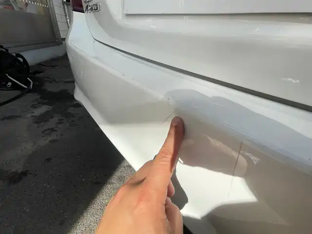 トヨタ カローラ アクシオ EX 愛知県 2024(令6)年 1万km スーパーホワイトⅡ /当店買取/1オーナー/禁煙//純正ナビNMZK-W73D//フルセグTV/CD/DVD/SD/ipod/Bluetooth//カーテンエアバック//LEDヘッド/AHB/Aライト//PCS/LDA/TVキャンセラー/typeC//Aストップ/純正フロアマット/ドアバイザー//保証書/取説/ナビ取説/スペアキー//スマートドアロックキー