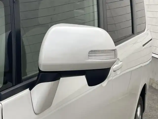 トヨタ ノア X 山形県 2009(平21)年 11.8万km ホワイトパールクリスタルシャイン 4WD/純正HDDナビ/・TV/AM/FM/CD/DVD/ハロゲンヘッドライト/フロントフォグランプ/電動格納ミラー/両側スライドドア/リモコンキー/純正フロアマット/純正ドアバイザー/ETC/冬タイヤ積み込み/保証書/取扱説明書