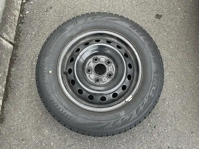 トヨタ ノア X 山形県 2009(平21)年 11.8万km ホワイトパールクリスタルシャイン 4WD/純正HDDナビ/・TV/AM/FM/CD/DVD/ハロゲンヘッドライト/フロントフォグランプ/電動格納ミラー/両側スライドドア/リモコンキー/純正フロアマット/純正ドアバイザー/ETC/冬タイヤ積み込み/保証書/取扱説明書