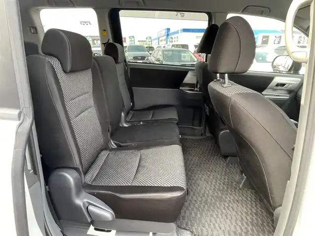 トヨタ ノア S 長崎県 2008(平20)年 14.5万km パール 純正HDDナビ/バックカメラ/左側パワースライドドア/ETC/スペアキー