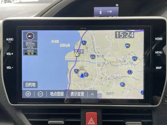 トヨタ ヴォクシー ZS 煌Ⅲ 鹿児島県 2021(令3)年 6.8万km ホワイトパールクリスタルシャイン ナビ/(フルセグTV/Bluetooth/HDMI/DVD/CD)/バックカメラ/Toyota Safety Sense/　・プリクラッシュセーフティ/　・レーンディパーチャーアラート/　・オートマチックハイビーム/　・先行車発進告知機能/横滑り防止/クルーズコントロール/両側パワースライドドア/ドライブレコーダー/ETC2.0/ハーフレザーシート/ラバーマット/電動格納ミラー/アイドリングストップ